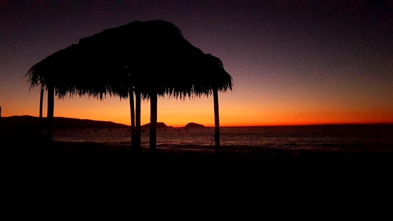 Hospedaje Algarrobo Мачалия Екстериор снимка