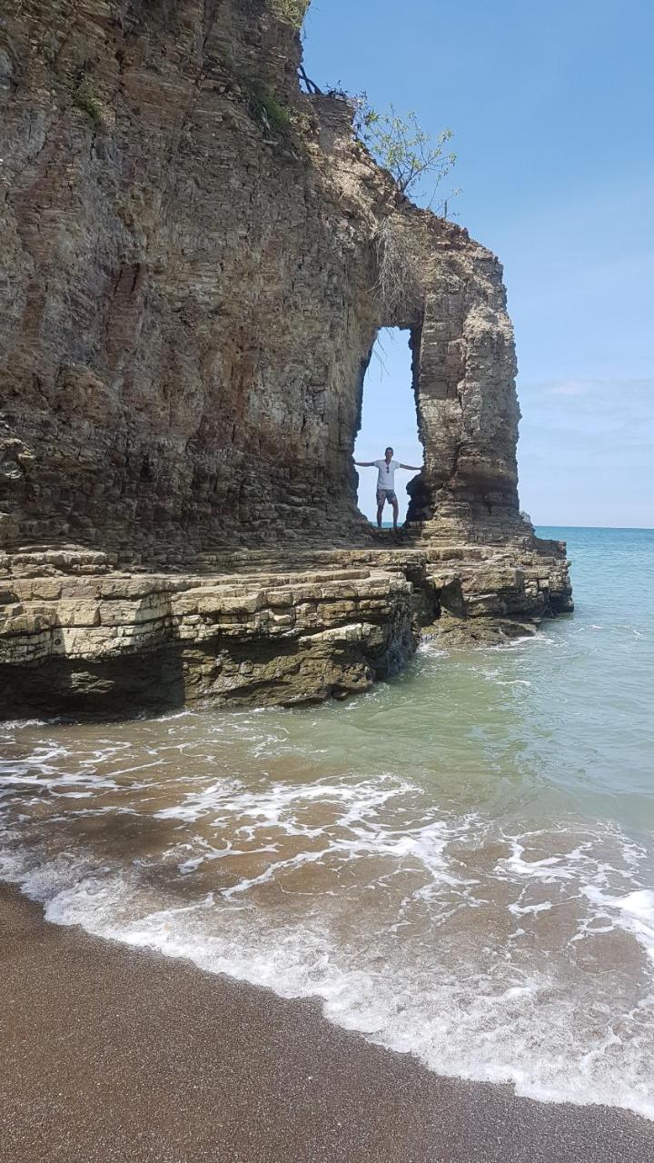 Hospedaje Algarrobo Мачалия Екстериор снимка